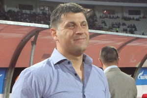 Pravo niotkuda - Zvezda "preotima" napadača Olimpijakosu?