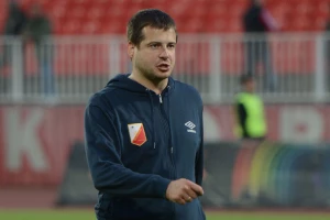 Lalatović:  "Cilj je da ostanemo u trci sa Zvezdom"