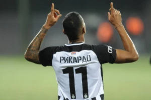 "Crno-beli" sigurni u Humskoj, "Grobari" znaju zbog čega Partizan neće propasti! (TVITOVI)