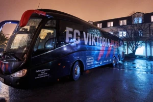 "Jarčevi" nisu uspeli, Česi doterali bus u Srbiju