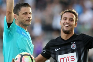 Leo odmara ali misli na Partizan