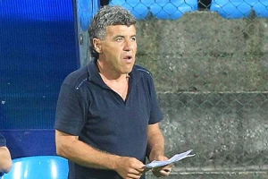 ''Maradona'' Petrović se ne plaši Zvezde, najavio ''euforičnu atmosferu'' na Banjici!