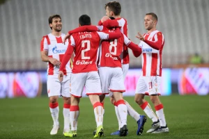 Milojević slavi jubilej, Zvezda bez kvarteta na Banjici