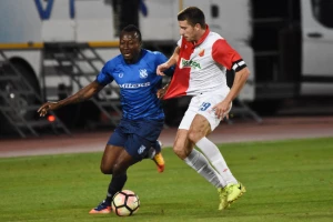 Nije samo Jovančić, Zvezda želi još jednog centralnog veznog!