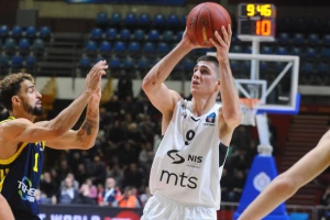 EK - Umor stigao Partizan, Alba slavila u 'Pioniru'