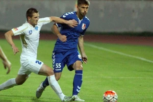 Zlatanović šokirao Partizan, Radnik vodi!