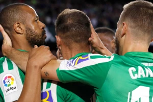 Betis pravi timčinu, stižu zvezde Premijer lige!
