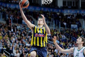 EL - Fener i Bjelica nastavljaju da melju!