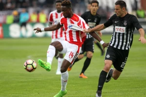 Srpska manekenka ispunila obećanje! Prvi put je došla na ''večiti derbi'' i - donela sreću Partizanu