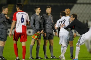 Zvanično - Bogdanović oštetio Partizan, Spasić Zvezdu!