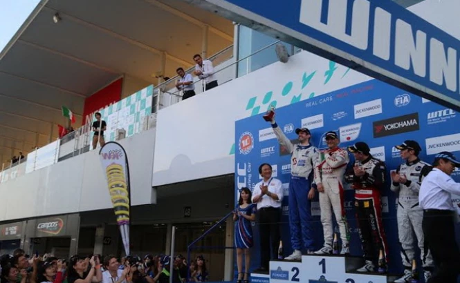 NIS Petrol by Campos Racing team