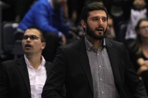 Pera Božić pred derbi začelja: ''Pribijeni smo uz zid!''