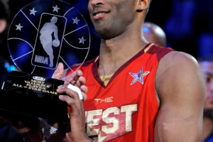 Kapa dole za NBA - MVP se piše Kobi, 24 je nosio i Supermen!