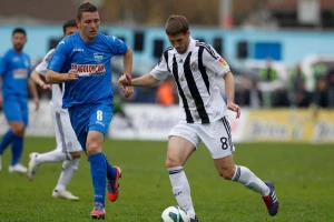 Pazar 'ukočio' Partizan i dao šansu Zvezdi!