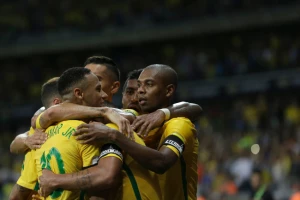 Pronađi uljeza na slici reprezentacije Brazila