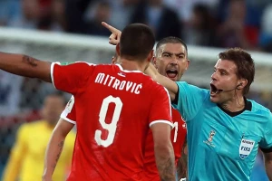 Nemci: "Politika, kazna, Brih verovao svojim očima..."