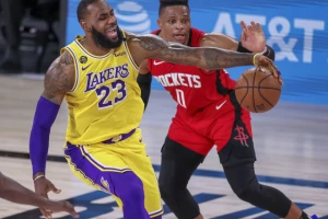 Ni Janis, ni Kris Pol, ovo će biti velika trojka Lejkersa za NBA dominaciju!