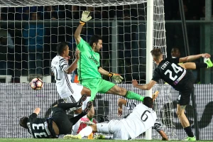 Sinoć dao gol Juventusu, već za desetak dana stiže u Torino!