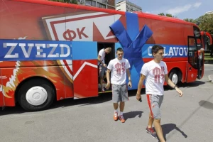 Incident u Sloveniji, vandali oštetili Zvezdin bus!