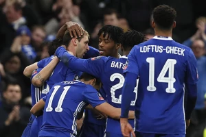 Gotovo - Bane napušta Čelsi, ali Konte spremio iznenađenje u ''pet do 12''!