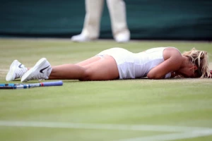 Junakinja dana na Vimbldonu - Dominika Cibulkova! Sad mora da odlaže svadbu?!