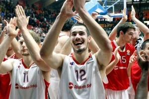 EL - Obratite pažnju na Zvezdinu koš razliku