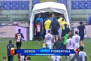 Utakmica u Đenovi završena posle pola sata!