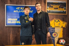 Novi pokušaj da oživi karijeru, Jovan Mijatović menja napadača koji je pojačao Partizan!