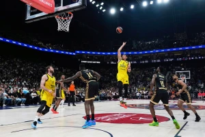 Titula za Fener, Gudurić heroj!