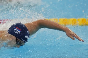 Barni izmakla medalja za 0.07 sekundi, Anja Crevar šesta u finalu