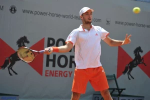 Troicki ekspresno za prvi poen protiv Rusa