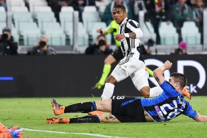 Juventusov DC11 - Pišu mu kaznu zbog brzine na terenu!