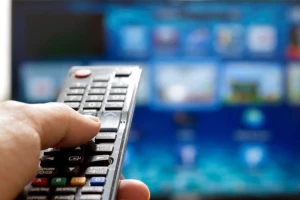 Koji TV prenos ćete izabrati u utorak od 21h, Zvezda - Evropa, ili PSŽ - Lajpcig?