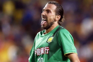 Ne staje ni u 39. godini, Damjanović je istinska legenda lige u Koreji!