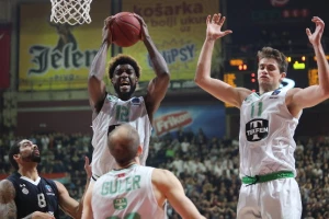 Turski mediji: Darušafaka nemoćna na teškom gostovanju