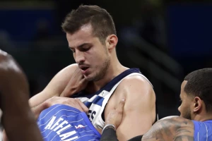Momak sa asfalta - Bjelica oduševio ljubitelje košarke!