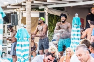 Gde su, šta rade Džordan i Durent posle pobede nad ''Orlovima''? Baš umeju da uživaju...