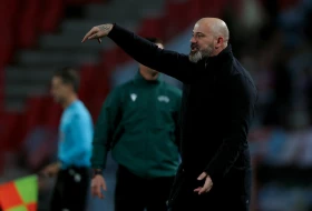 SASTAVI - Ovusu debituje za Zvezdu, koja na Banovom brdu napada prvo mesto