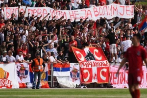 Delije poslale Kokezi uvredljivu poruku iz Gračanice