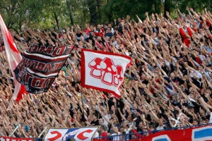 Pogledajte - Zvezda otputovala u Novi Pazar u pratnji ''Delija''!