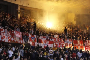 Brojne reakcije navijača posle promena u Zvezdi, pogrešan izbor ili pravi potezi za ''osvetu'' Partizanu? (TVITOVI)