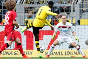 BL - Silni Dortmund, ''petarda'' Hofenhajma, Bajern ruši redom