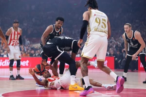 Ne može se u plej-of sa pet poraza od Partizana, Bajerna i Makabija