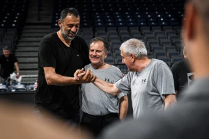 Vlade Divac u poseti Partizanu, otkrio i koga bi zadržao: "Sezona za pamćenje"