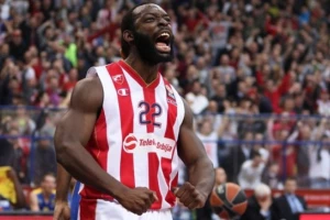 Zvezda poručuje: ''Srbija cela crveno-bela!'' Ali, ''Đenka'' je HIT!