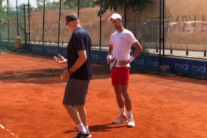 Ovacije Novaku na treningu u Madridu, i to pred Nadalom!
