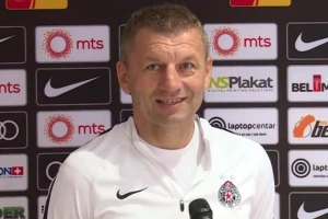 Trener Partizana o 'spornom' sloganu: "Zvezda ga nije patnetirala"