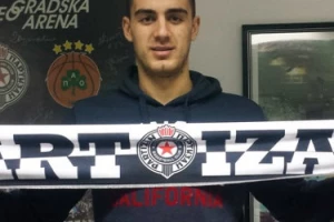 Klizav parket sprečio spektakularno kucanje