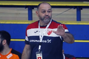 Prihvaćena ostavka, Zvezda ostala bez trenera!