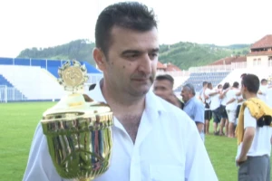 Pazarci u čudu: ''Zašto je trener Partizana kažnjen u vreme zimske pauze?''